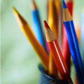 immagine di 2 matite colorate 