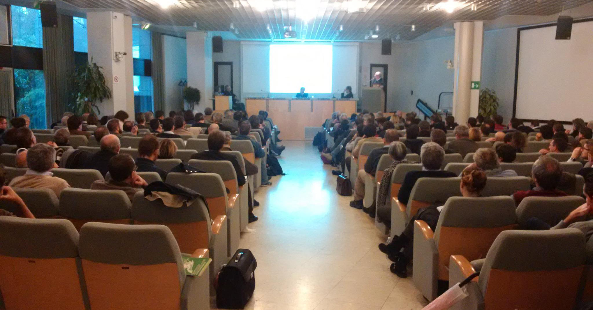 logo evento